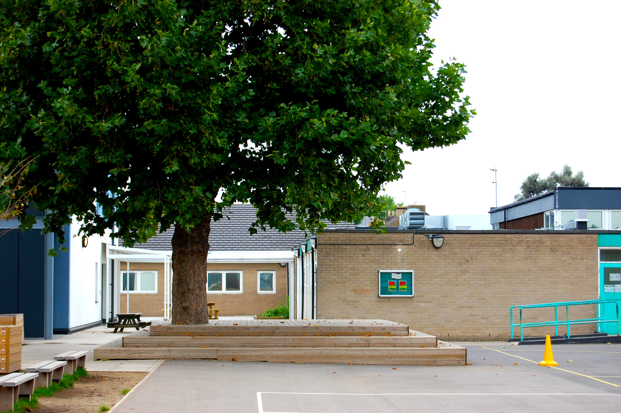 Davis Landscape Architecture Avenue Primary School London Landscape