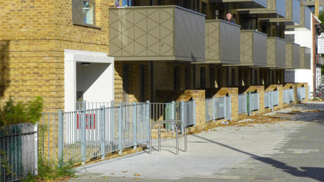 Davis Landscape Architecture Westbury Estate Clapham Lambeth London Residential Landscape Architect Design Dwellings Complete
